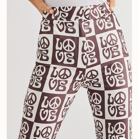 NWT HOUSE OF SUNNY ALL YOU NEED IS LOVE PANT - Picture 3 of 5